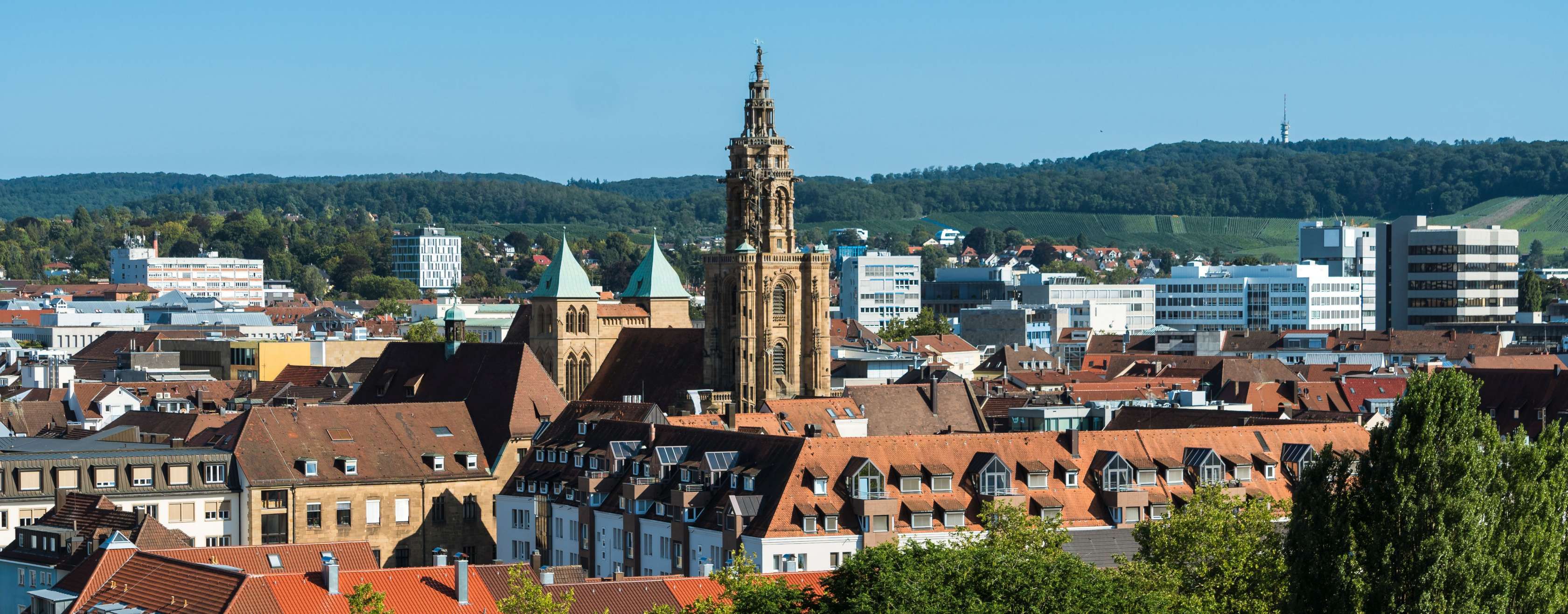 Blick über Heilbronn mit der Kilianskirche in der Mitte