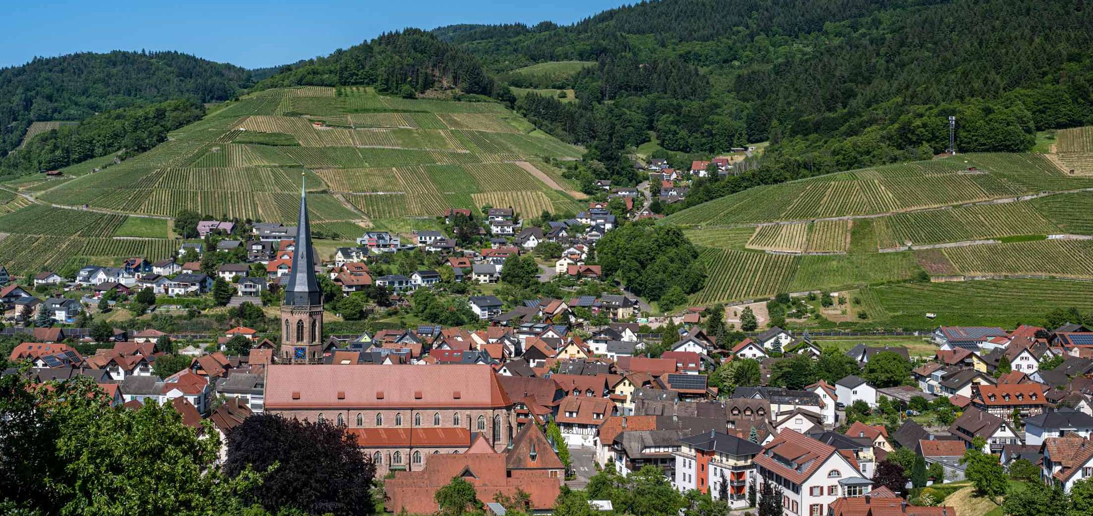 Versicherung in Achern: Finden Sie Allianz Ansprechpartner:innen vor Ort rund um Ihre Versicherungen in Achern.