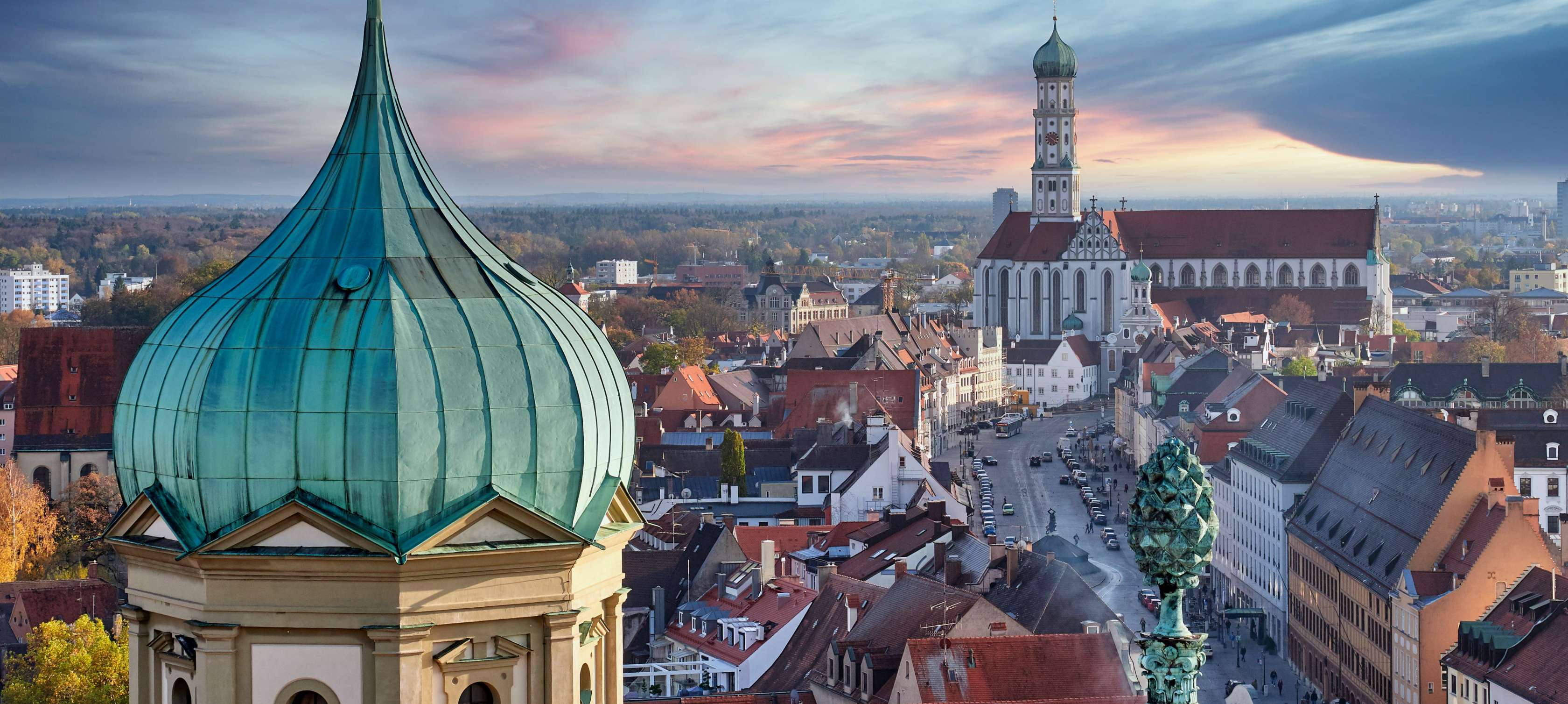 Allianz Privat-Haftpflichtversicherung in Augsburg: Die Altstadt von Augsburg von oben.