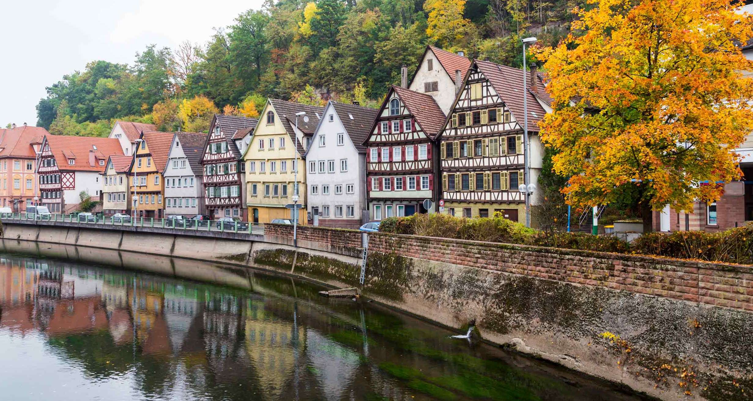 Versicherung in Calw: Finden Sie die passenden Ansprechpartner:innen rund um Versicherungen in Calw.