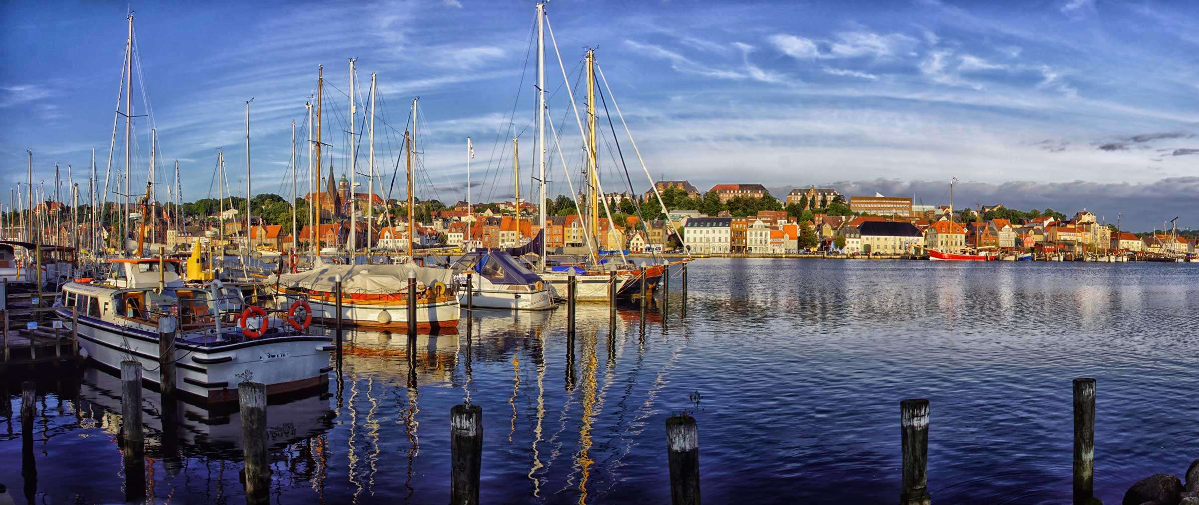 Versicherung in Flensburg: Finden Sie die passende Beratung rund um Versicherungen in Flensburg.