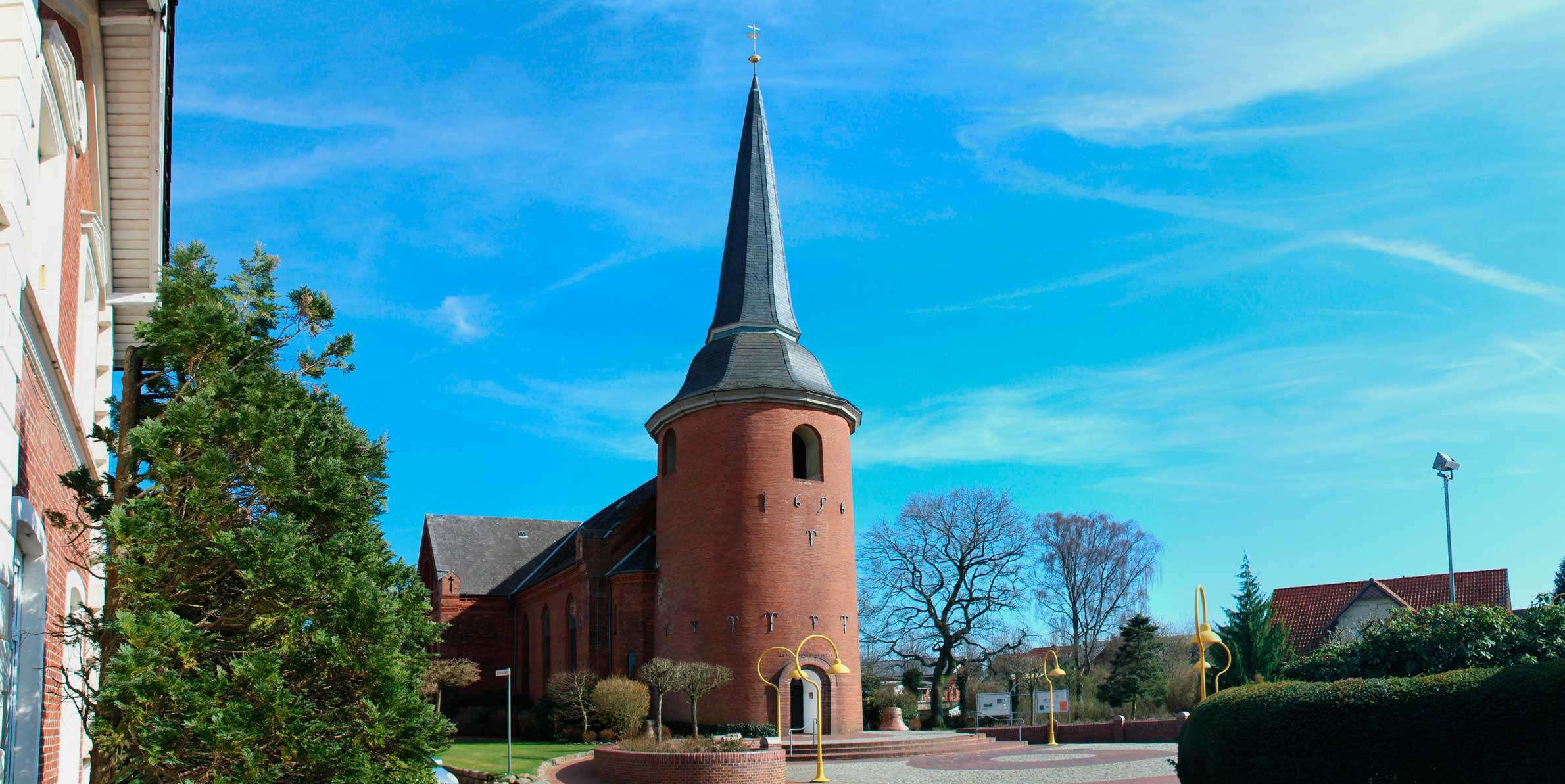 Versicherung in Kaltenkirchen: Finden Sie Allianz Ansprechpartner:innen vor Ort rund um Ihre Versicherungen in Kaltenkirchen.