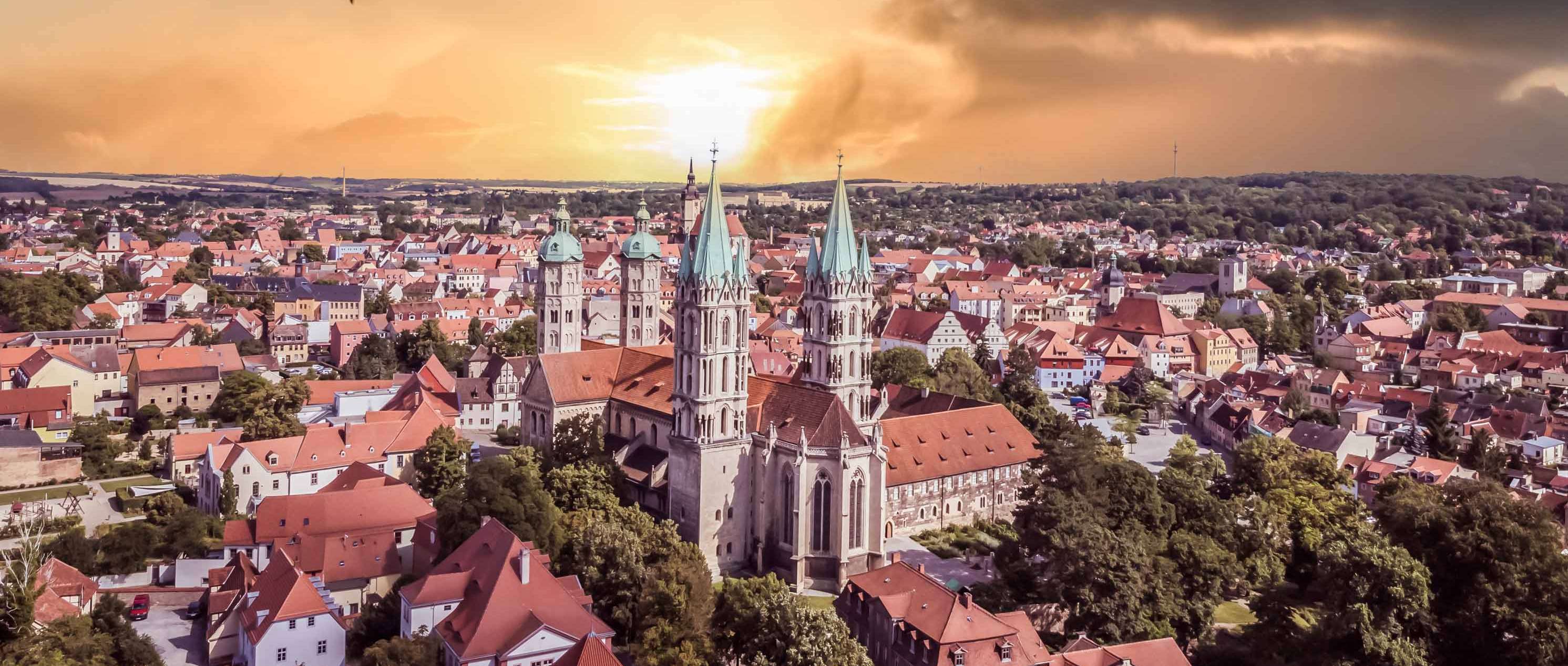 Versicherung in Naumburg: Finden Sie Allianz Ansprechpartner:innen vor Ort rund um Ihre Versicherungen in Naumburg.