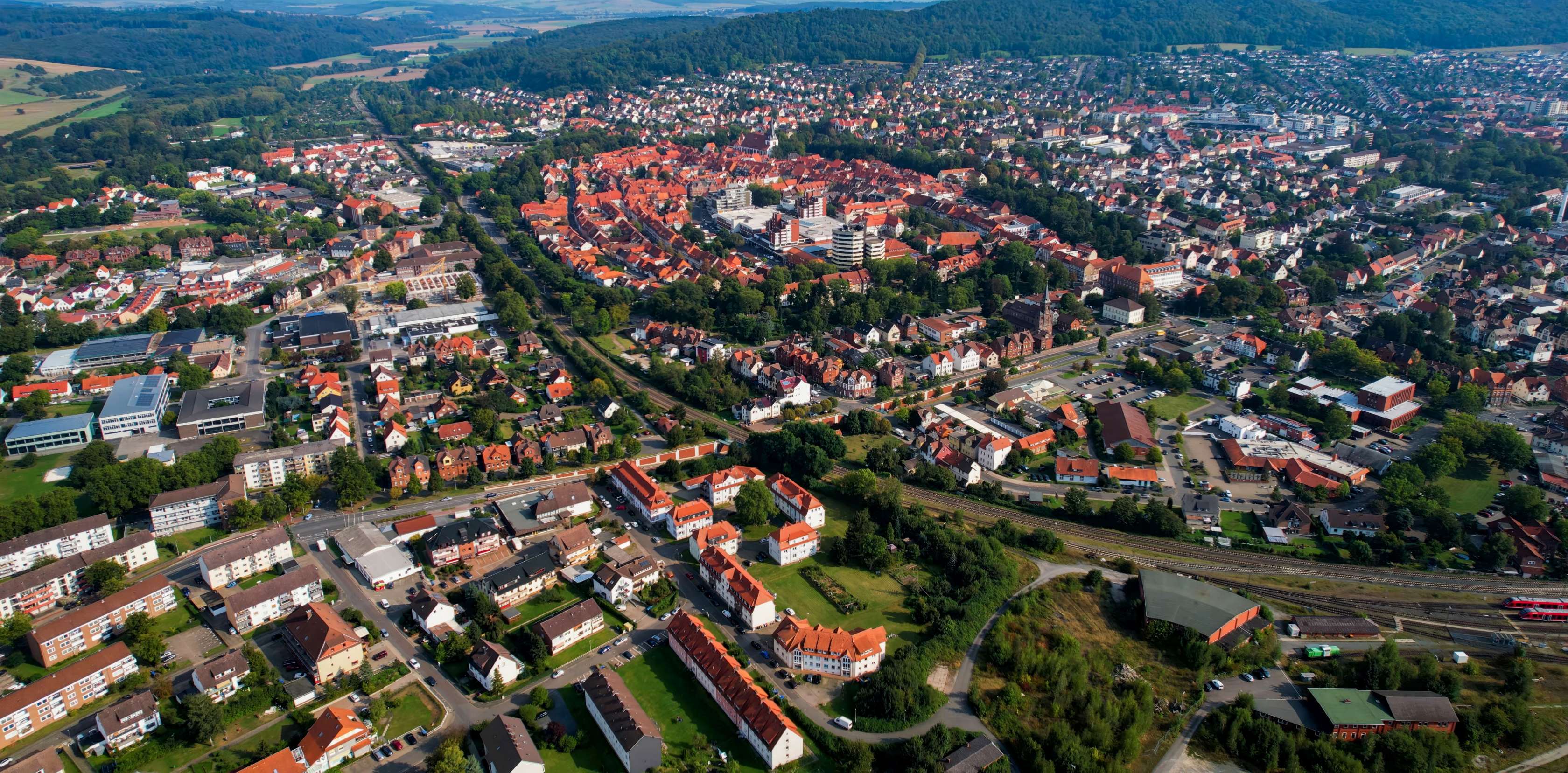 Versicherung in Northeim: Finden Sie Allianz Ansprechpartner:innen vor Ort rund um Ihre Versicherungen in Northeim.