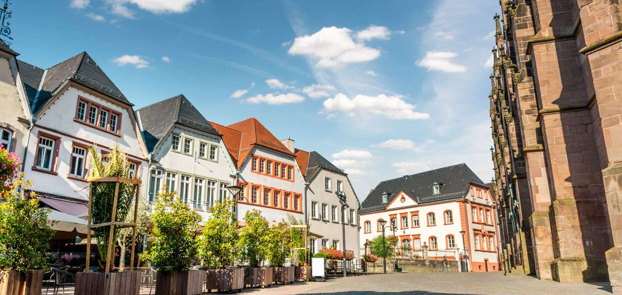 Versicherung in St. Wendel: Finden Sie Allianz Ansprechpartner:innen vor Ort rund um Ihre Versicherungen in St. Wendel.