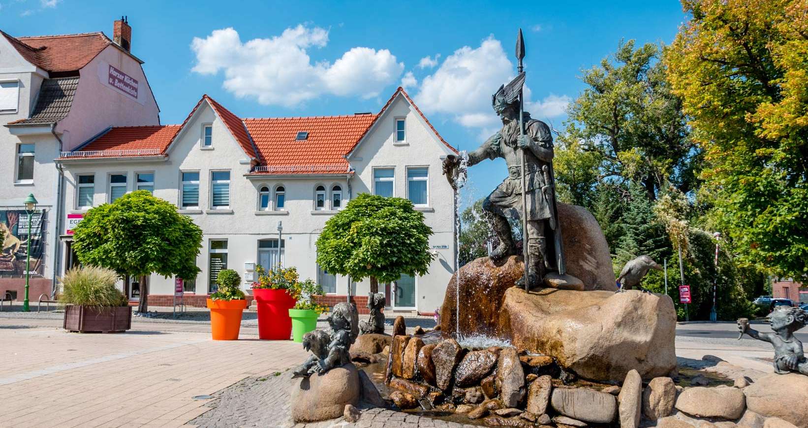 Versicherung in Thale: Finden Sie die passenden Ansprechpartner:innen rund um Versicherungen in Thale.