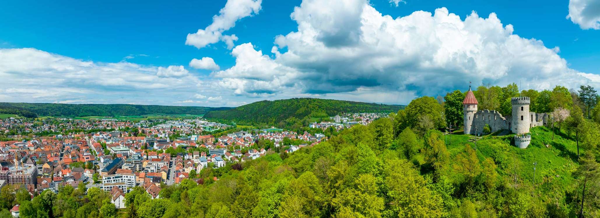 Versicherung in Tuttlingen: Finden Sie die passenden Ansprechpartner:innen rund um Versicherungen in Tuttlingen.