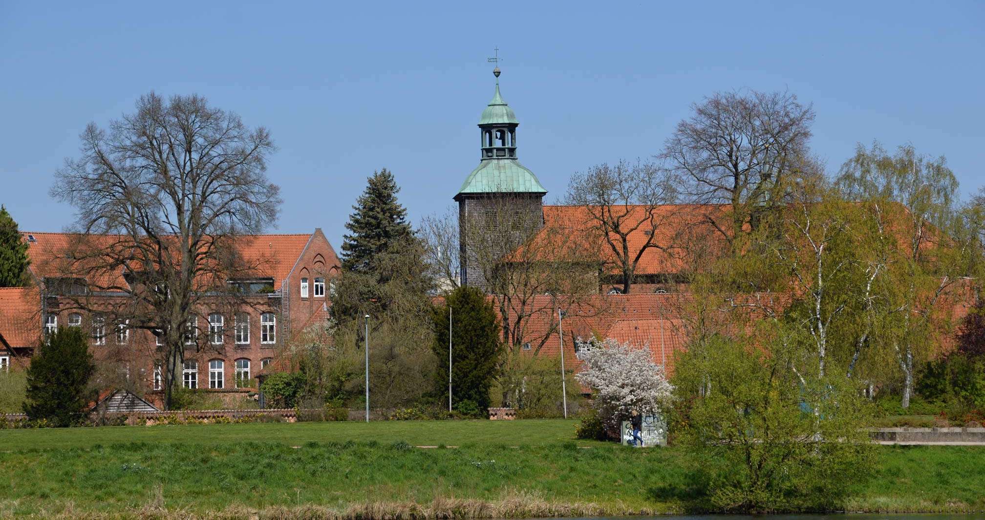 Versicherung in Walsrode: Finden Sie Allianz Ansprechpartner:innen vor Ort rund um Ihre Versicherungen in Walsrode.