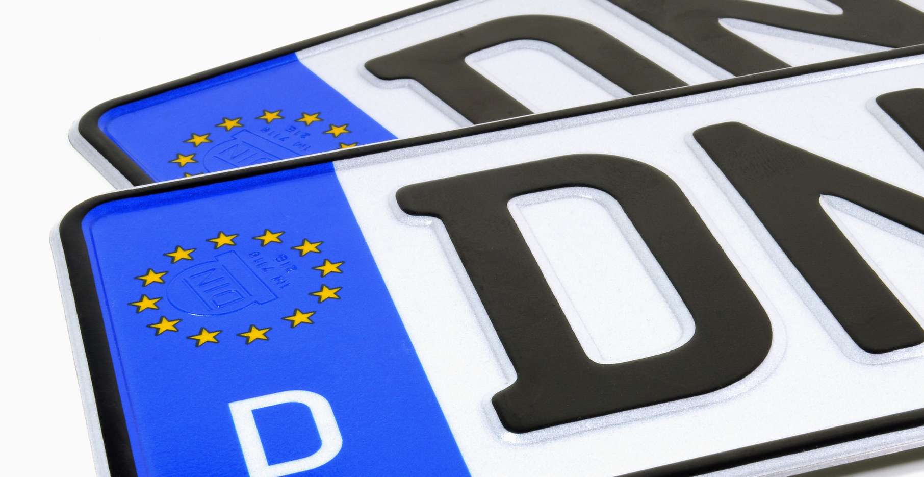 Kfz-Kennzeichen: Alle Infos zu Versicherung, Arten & Aufbau