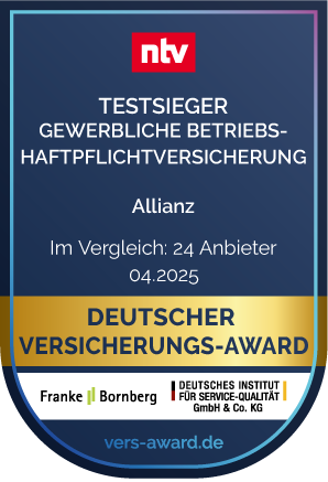 Testsiegel des Deutschen Versicherungs-Awards von ntv. Das Siegel weist die Allianz als Testsieger bei der Gewerblichen Betriebshaftpflichtversicherung aus. Verglichen wurden 24 Anbieter. Stand: April 2025.