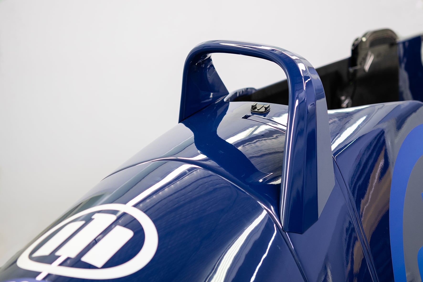 •	HIP (Kopfschutz) und PASS (Gurtsystem) erhöhen deutlich die Sicherheit der Athletinnen und Athleten nach einem Sturz