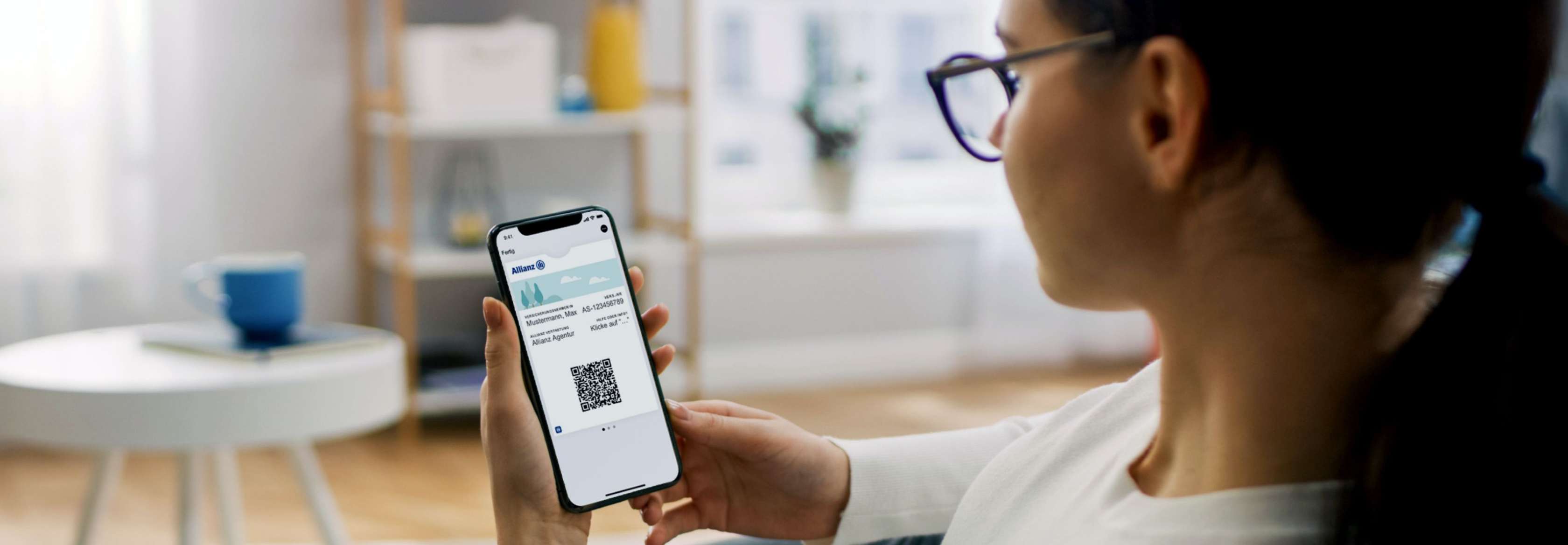 Digitale Versicherungskarte der Allianz für Ihr Smartphone - nutzen Sie das Wallet-Portal